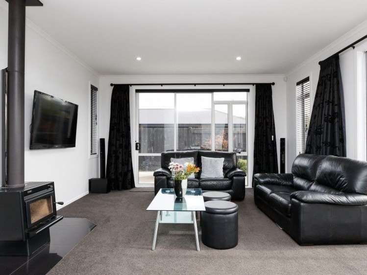 93 James Line Kelvin Grove_13