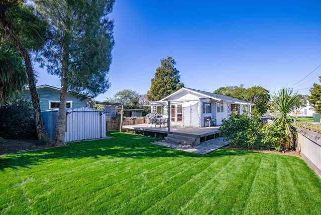 42B Wallis Street Raglan_3