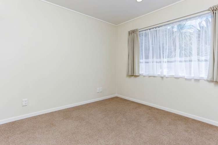 142 Lynwood Road New Lynn_15