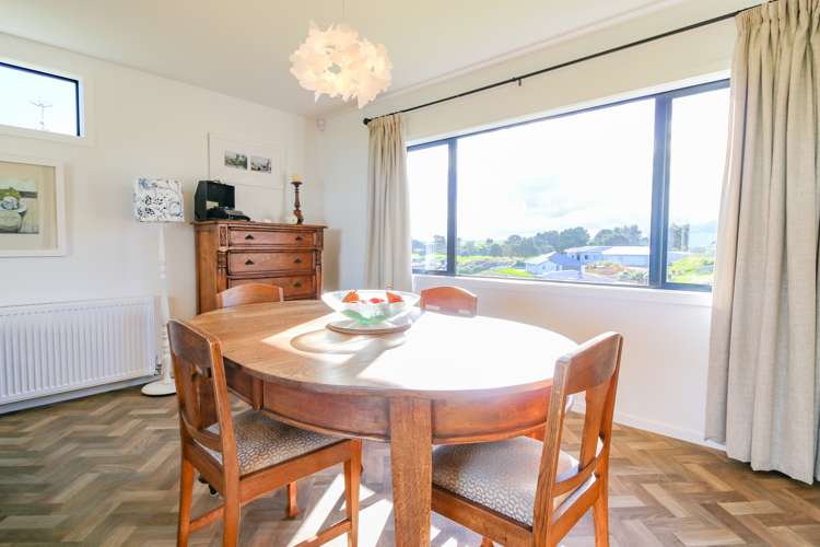 28 Golf Vue Place Castlecliff_5