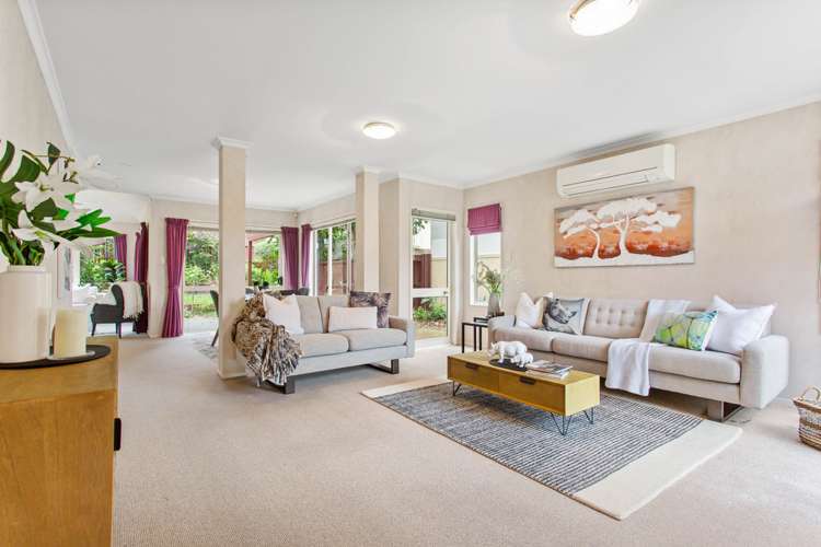 6 Chettle Court New Lynn_0