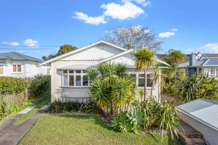 32 Monaghan Avenue Mount Albert_23