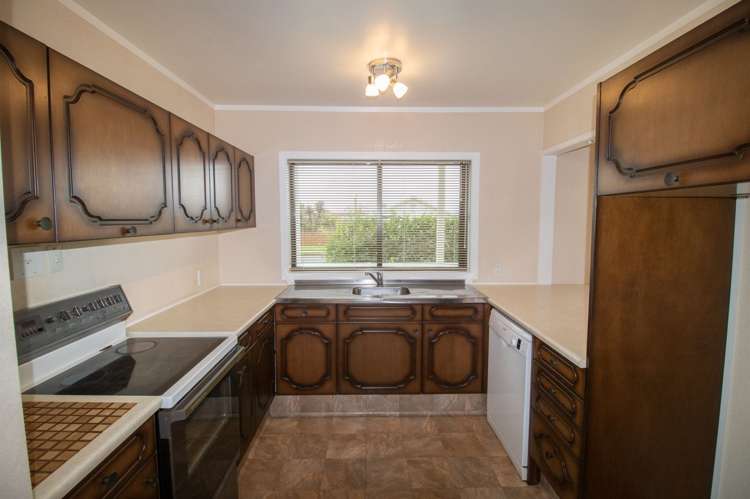 33 Kauri Crescent Matamata_9