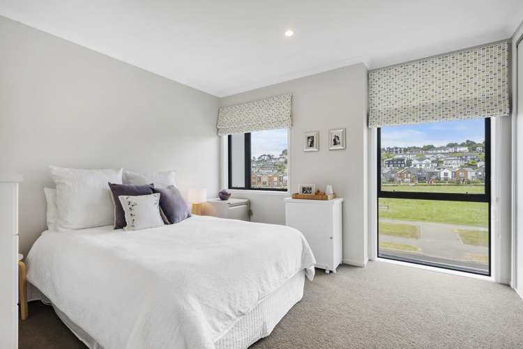 115 Bonair Crescent Silverdale_11