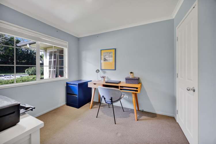 51 Shelter Grove Frankleigh Park_12