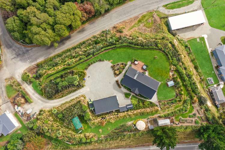 6 Bridge Road Maheno_12