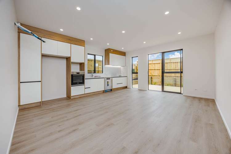 16 Ihi Place Karaka_3