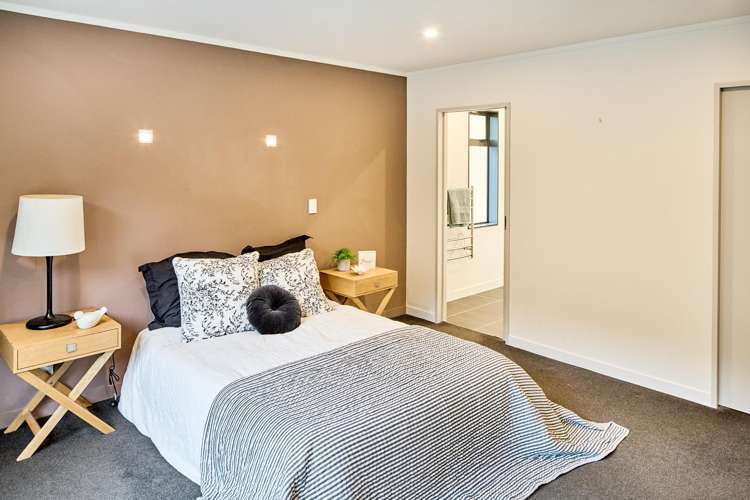 13 Postgate Drive Whitby_8