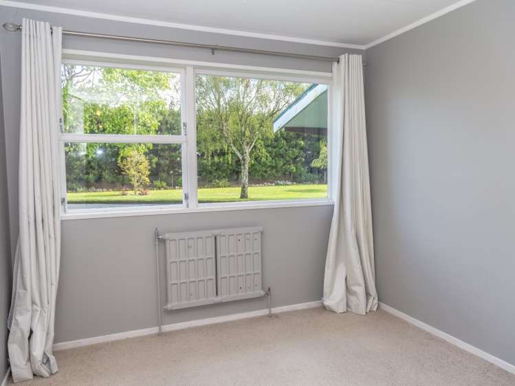 580 Hughes Line Carterton_11