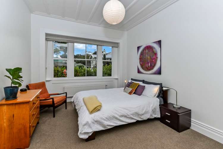 8 Huia Street Devonport_19