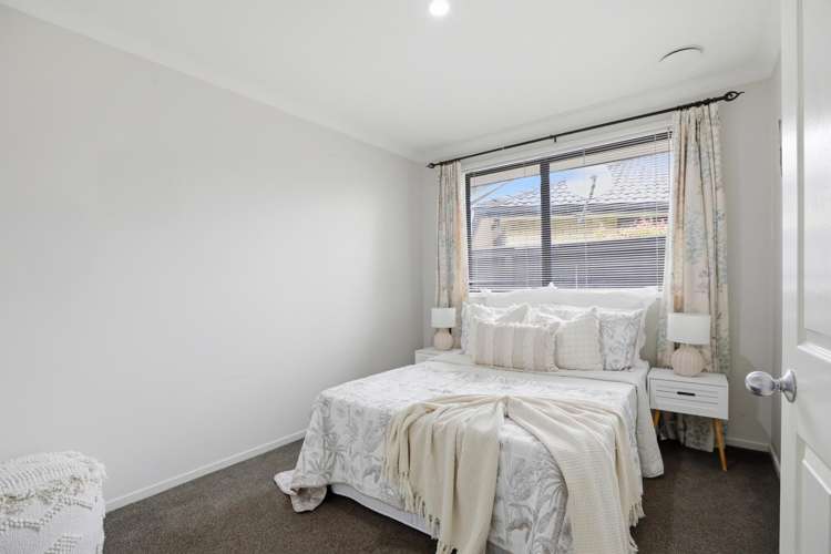 8 Blossom Grove Papamoa_14