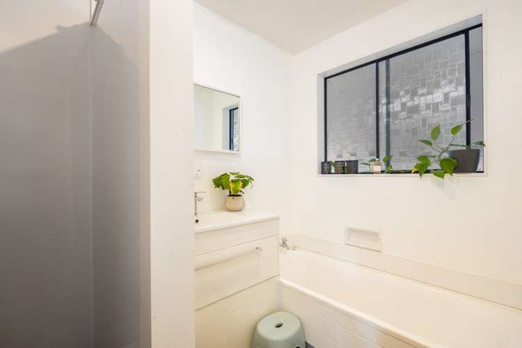 99 Mangati Road Bell Block_12