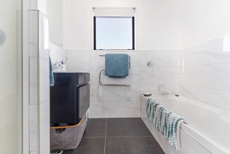 11 Lorelei Place Opaheke_15