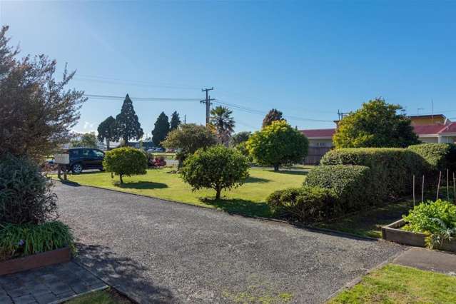 62d Stephenson Street Blenheim Central_3