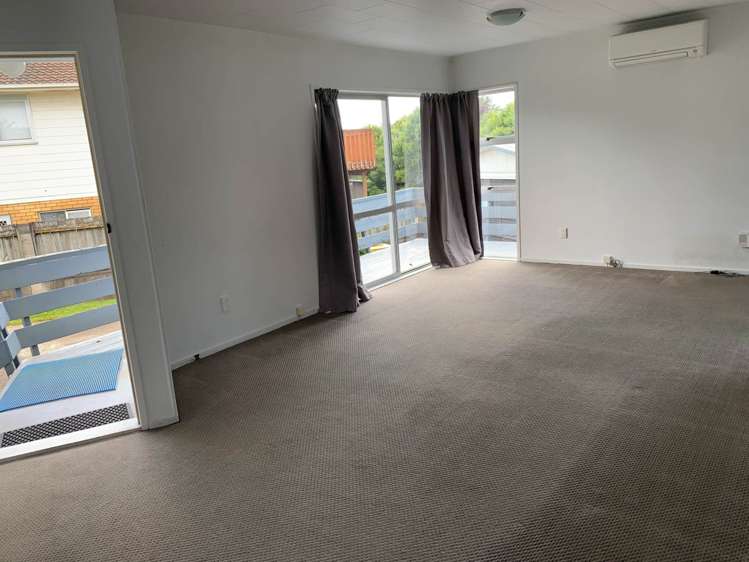 33 Archmillen Avenue Pakuranga Heights_3