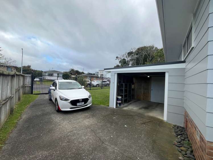 25 Cockayne Crescent Sunnynook_21