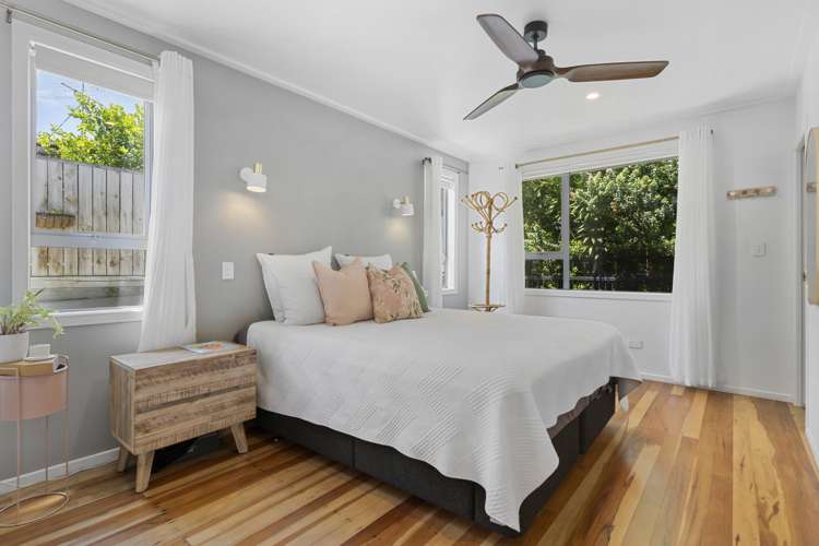 19 Howard Road Northcote_7