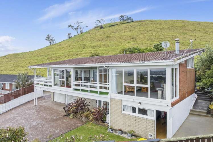 6 Conifer Lane Mangere Bridge_26