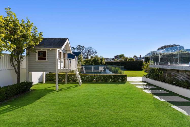 247 Jervois Road Herne Bay_15