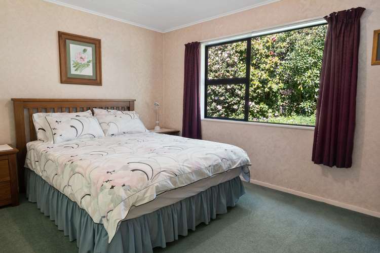 242 Higgins Road Wakefield_11