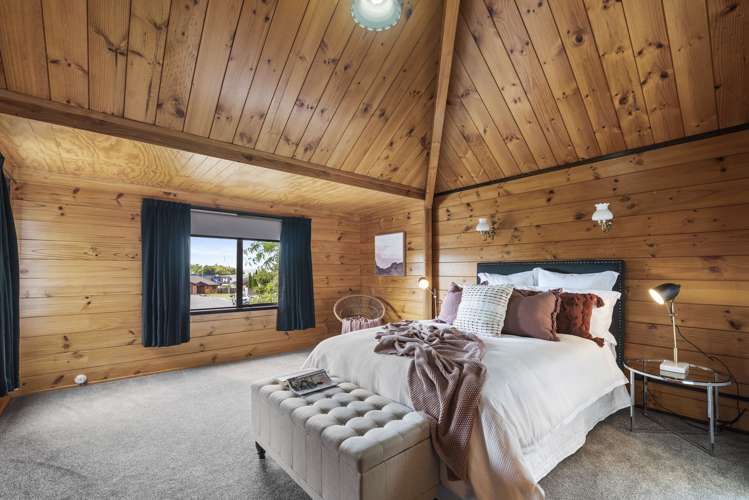 2 Iles Road Lynmore_8