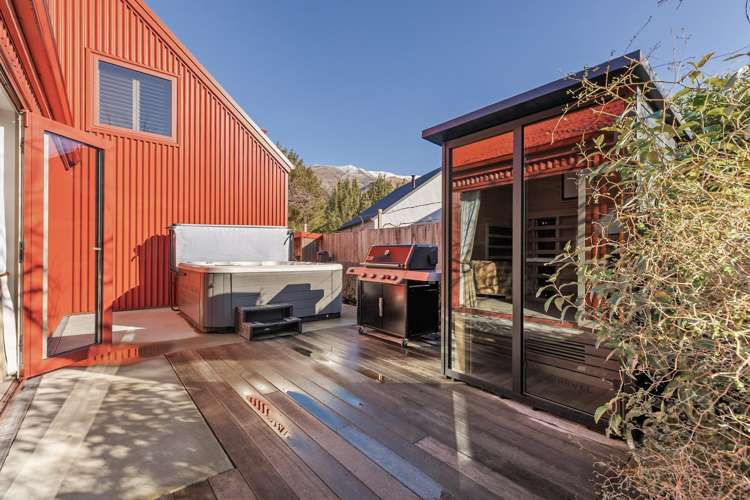 8 Little Oak Common Wanaka_21