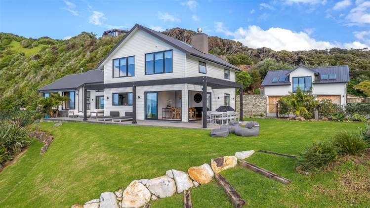 98 Pukematu Lane Russell_1