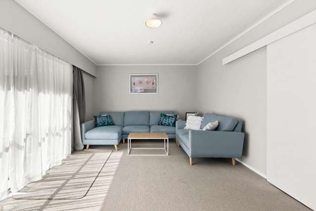 2/6 Russell Road Marewa_1