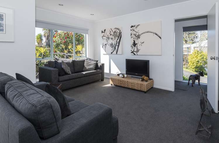 1/50 Drake Street Howick_4