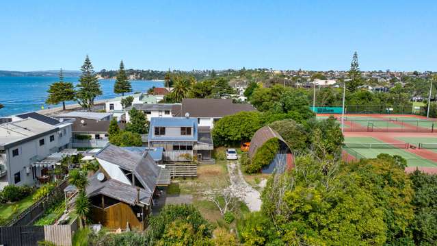 1 The Esplanade Eastern Beach_1