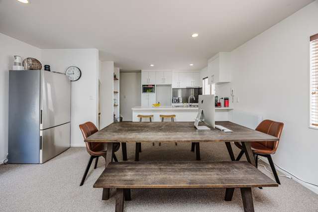 10/57 Gladstone Road Northcote_1