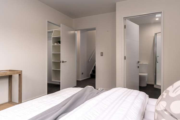 1b Amstel Lane Richmond_13