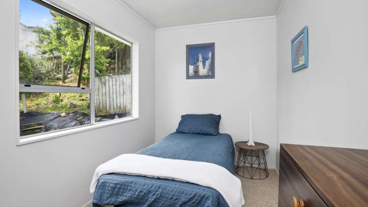 2/17 Dianthus Place Browns Bay_12