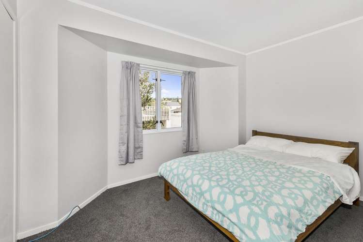 127 Hutchinson Avenue New Lynn_8