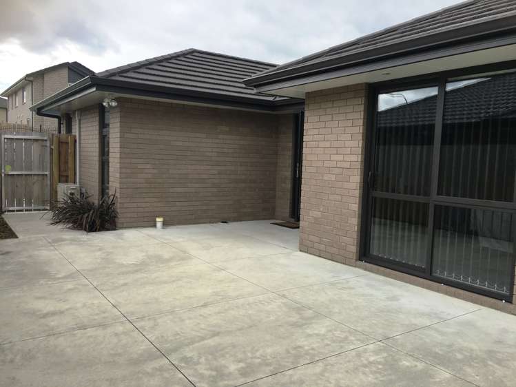 8 Reward Place Mangere_11