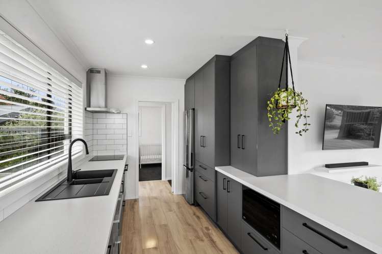 88 Cotswold Avenue Bishopdale_13