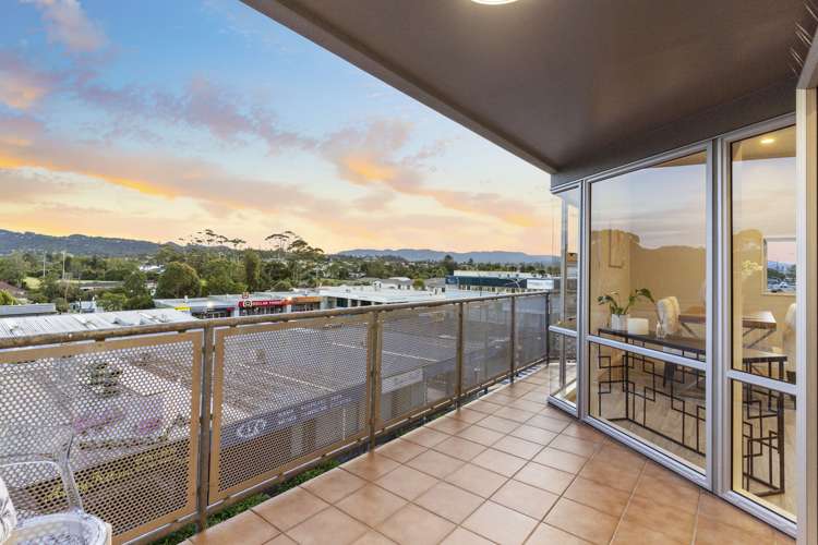 4/66 Glenmall Place Glen Eden_1