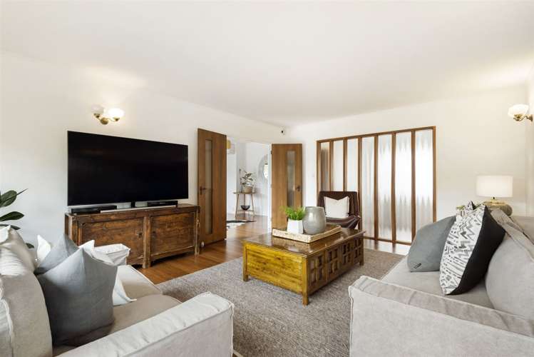 8 Riviera Place Hauraki_9