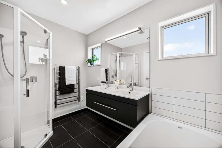 12 Frances Place Millwater_13