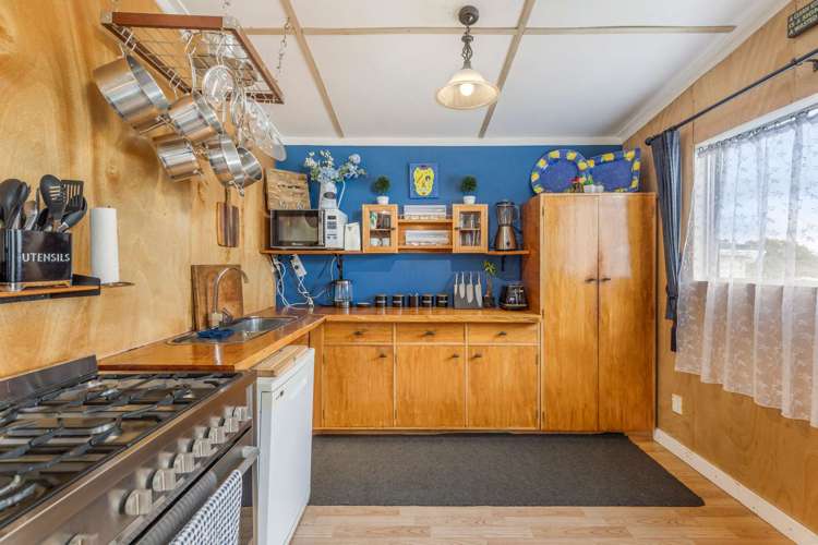 6 and 8 Princess Street Marton_16