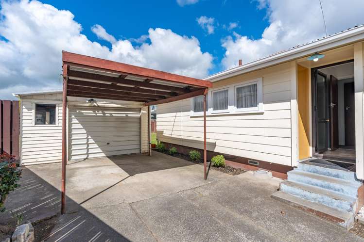 264 Clyde Street Hamilton East_20