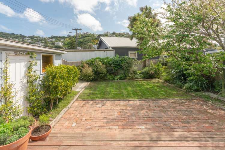 90 Onepu Road Lyall Bay_3