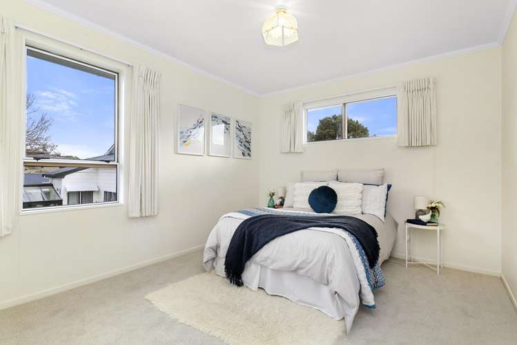 14A Bloomfield Terrace Hutt Central_11