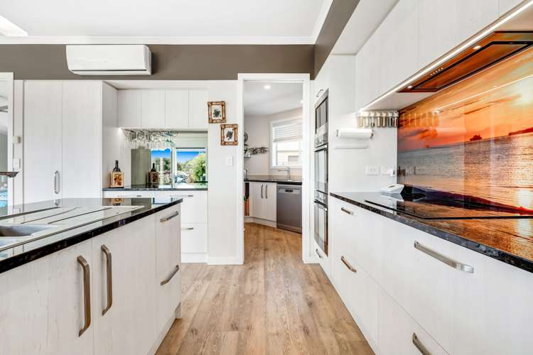 27 Schooner Avenue Snells Beach_9