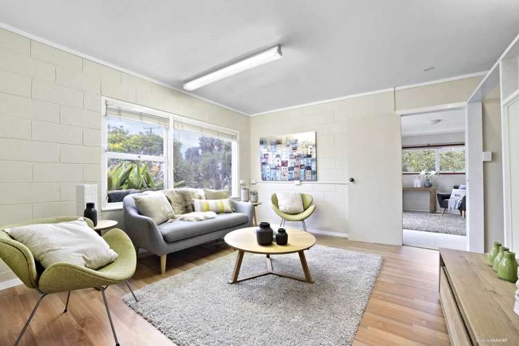 1/8 Newhaven Terrace Mairangi Bay_21