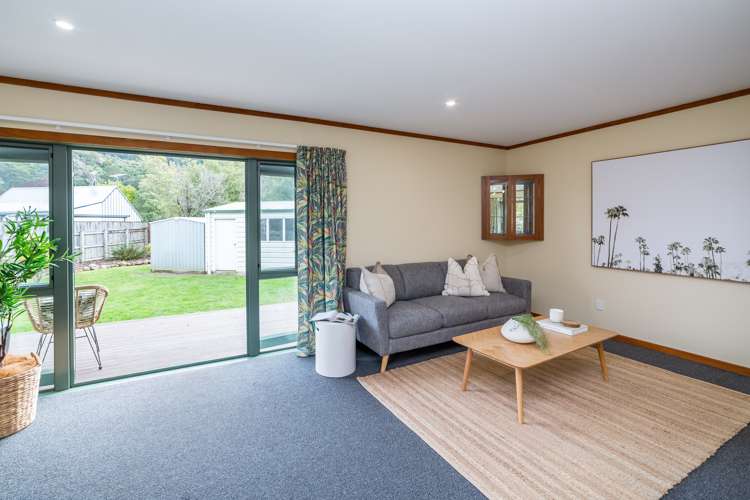 3 Kowhai Grove Featherston_12