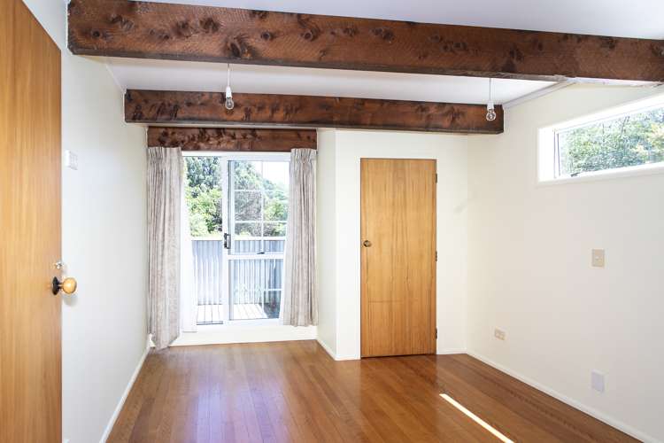 208 Mapara Road Acacia Bay_31