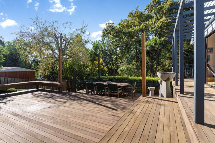 7b Bradbury Road Botany Downs_2