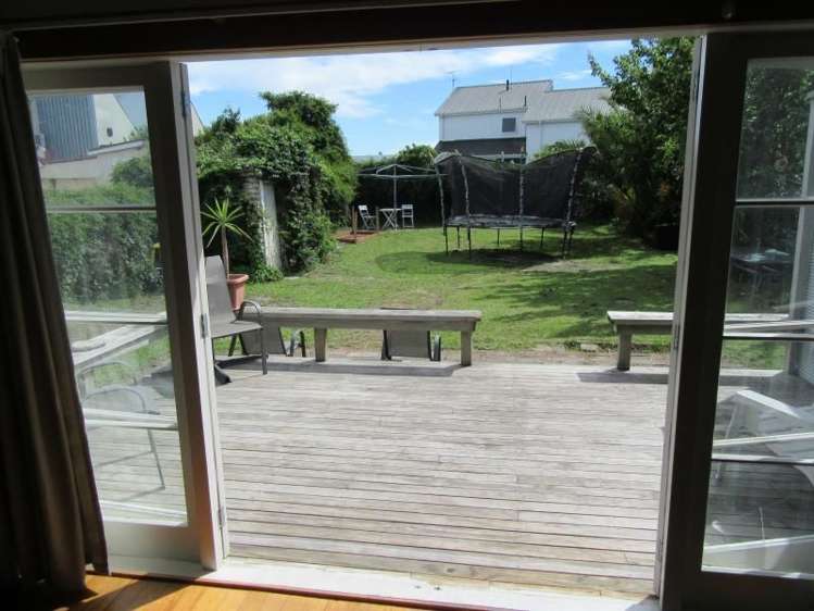 37 Cobden Street Gisborne_7