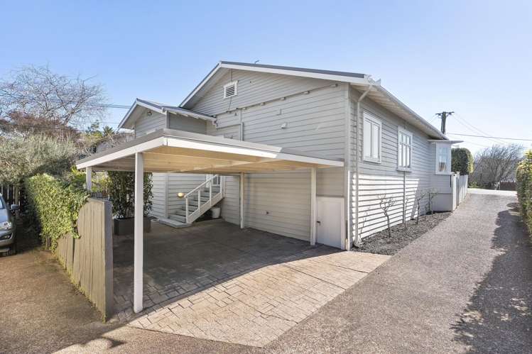 1/33 Abbotts Way Remuera_14